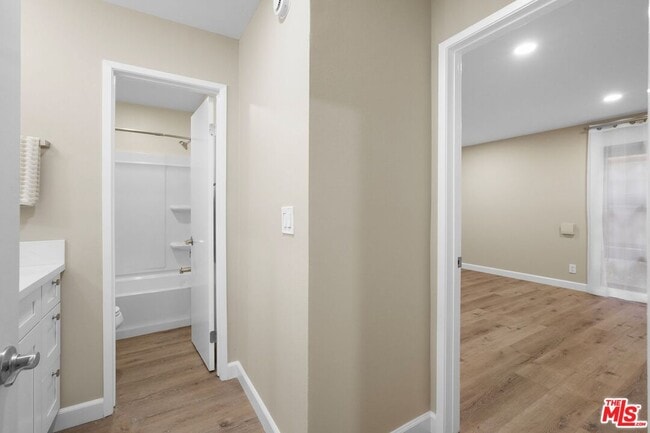 Building Photo - 8650 Gulana Ave