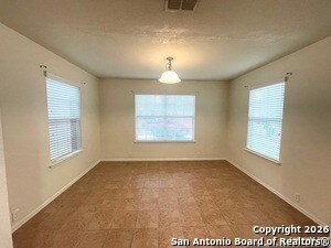 Building Photo - 1317 Wagon Wheel