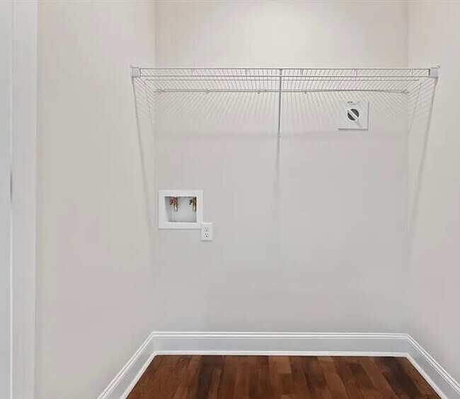 Building Photo - 22 Governors Blvd