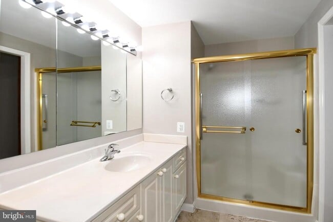 Building Photo - 3100 N Leisure World Blvd