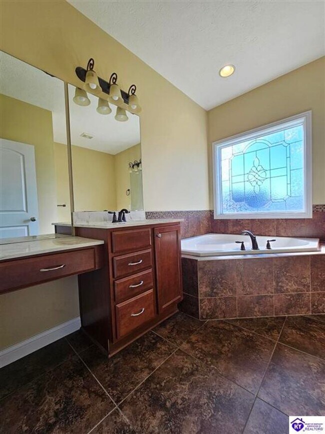 Building Photo - 112 Affirmed Ct