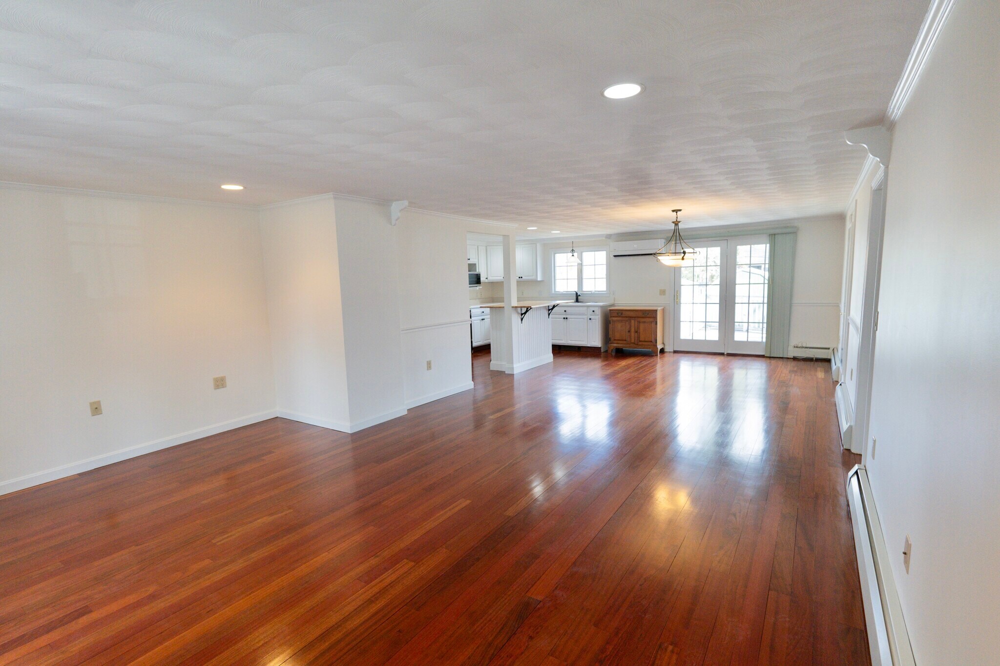 Building Photo - 178 Manning St