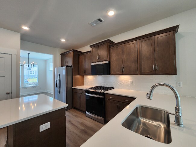 Building Photo - 499 Ml Pk Wy