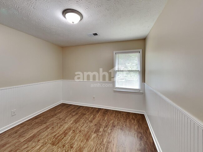 Building Photo - 4854 Green Valley Ct NW