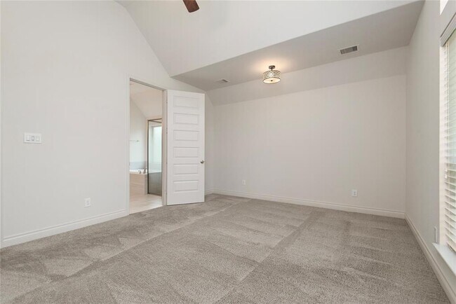 Building Photo - 4323 Croft Creek Dr
