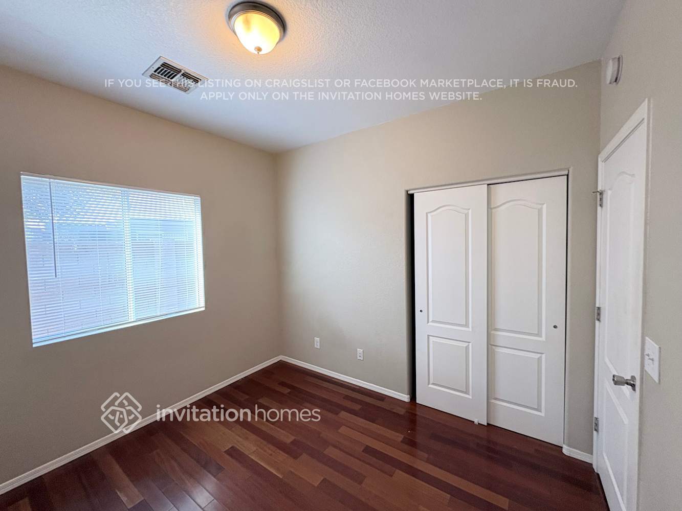 Building Photo - 2509 N Silverado