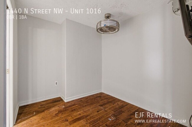 Building Photo - 1440 N Street NW-Unit 1016
