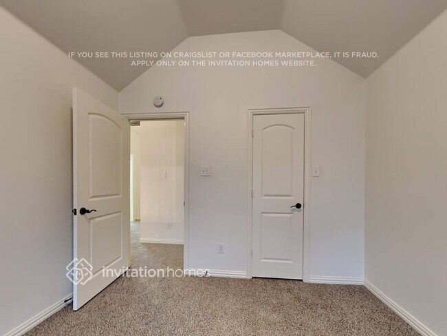 Building Photo - 101 Brook Hollow Ln