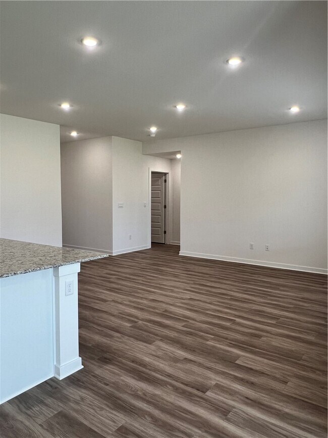 Building Photo - 3010 Amarillo Way