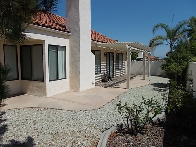 Building Photo - Fantastic 2Br/2Ba Single Level Home in Bernardo Heights