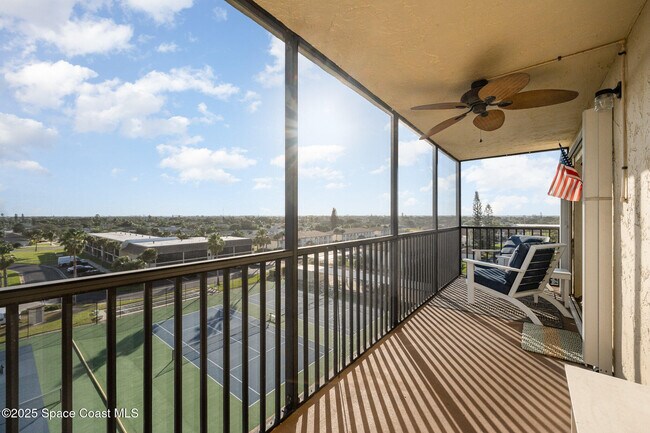 Building Photo - 500 Palm Springs Blvd