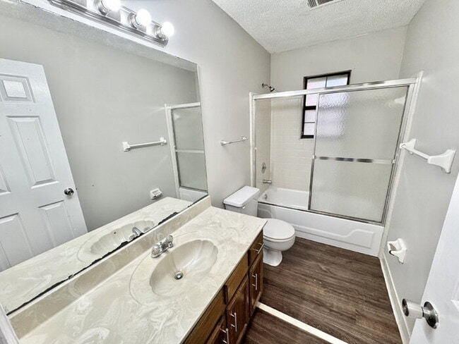 Building Photo - 7359 Peppermill Ln