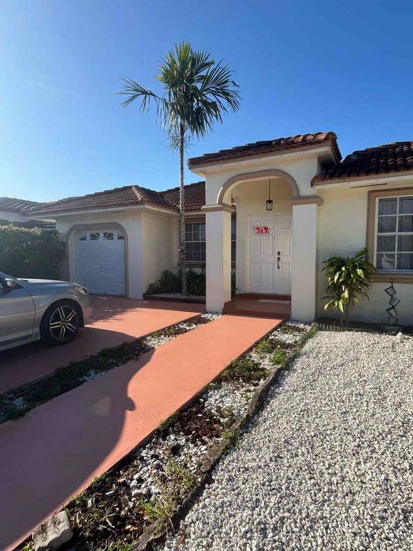 Primary Photo - 13772 NW 6th Ln