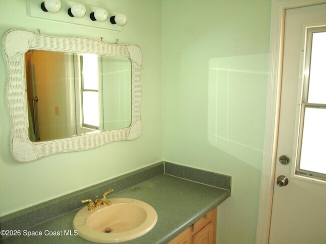 Building Photo - 1170 Briar Run Cir