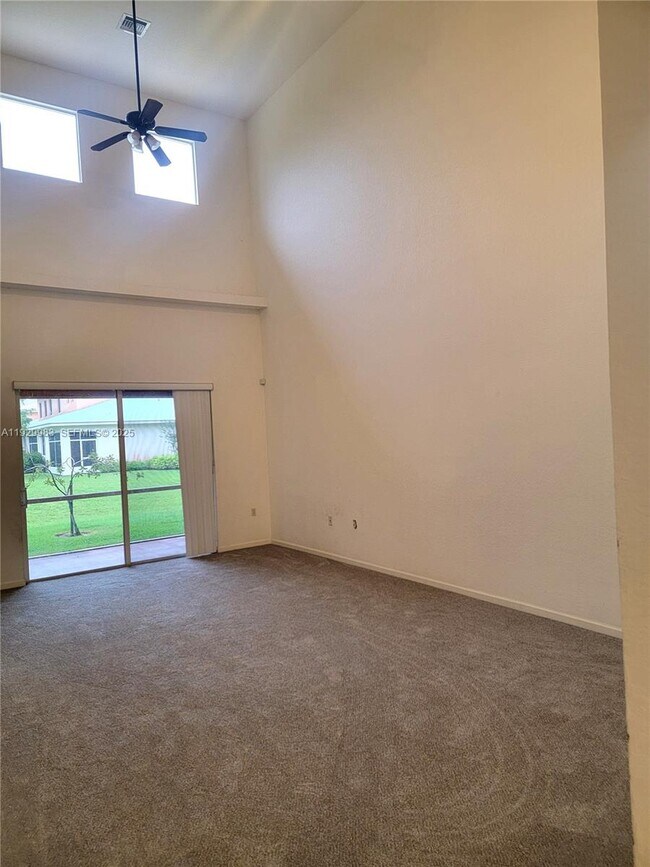 Building Photo - 2513 Stockbridge Square SW