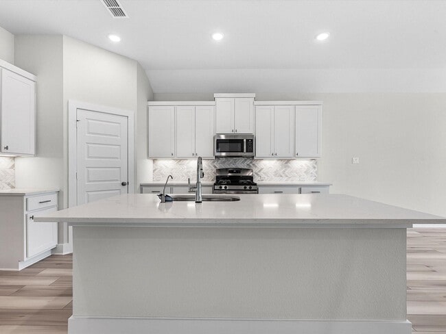 Building Photo - 31807 Pecan Mdw Ln
