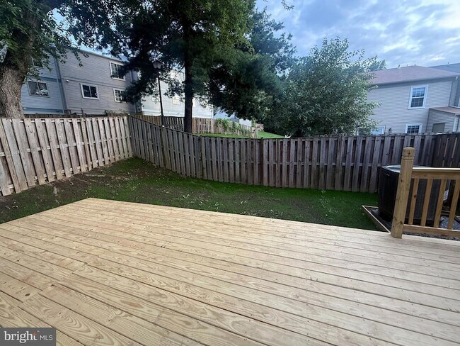 Building Photo - 3409 Tendril Ct