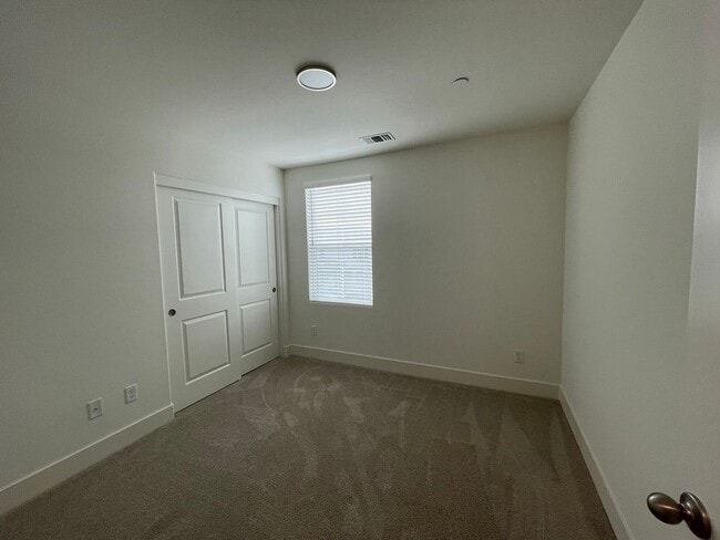 Building Photo - 6156 Olive Pl