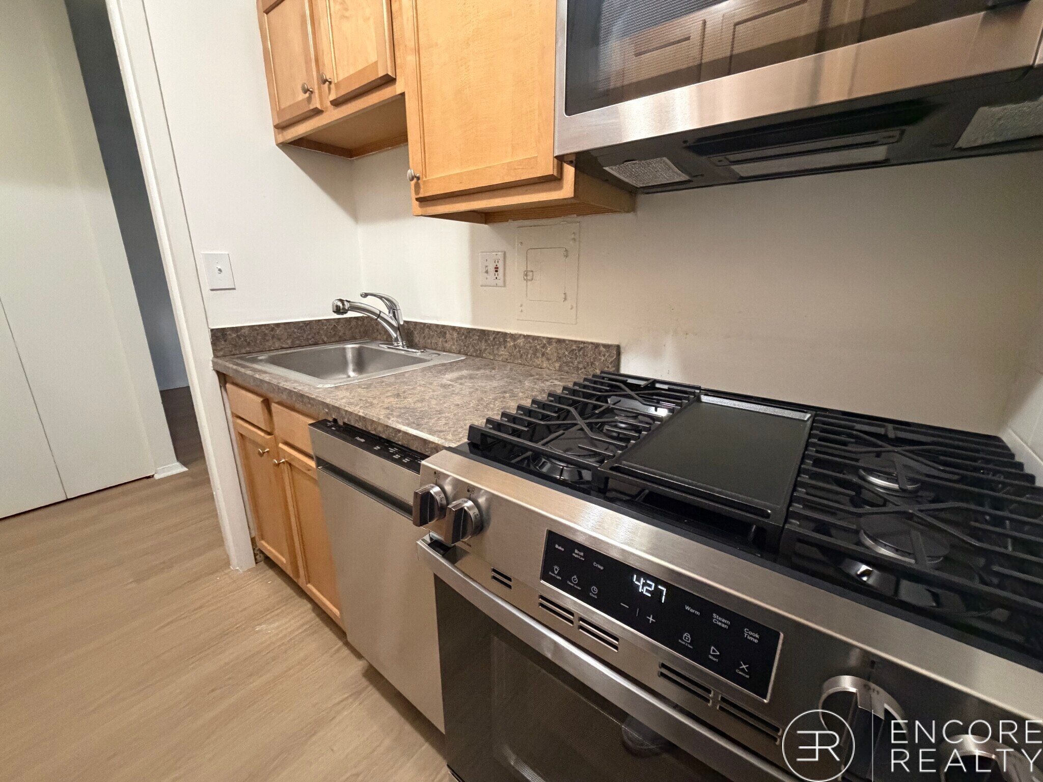 Building Photo - 205 Walden St