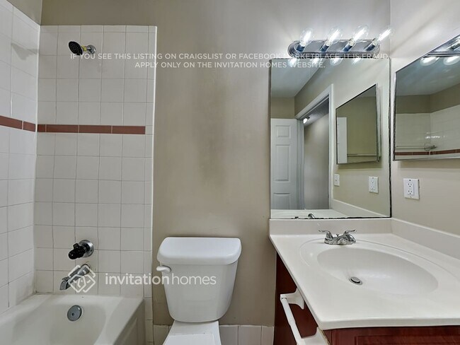 Building Photo - 16554 NW 10th St