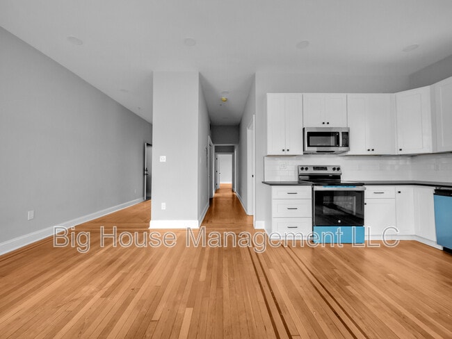 Building Photo - 707 Druid Park Lake Dr