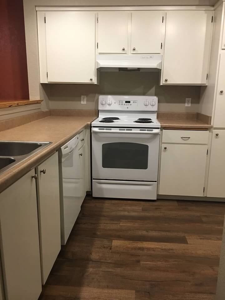 Building Photo - 1700 W Sunn Fjord Ln