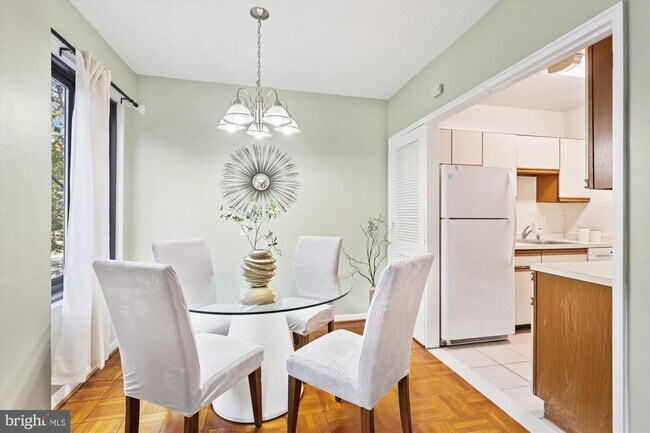 Building Photo - 3601 Wisconsin Ave NW