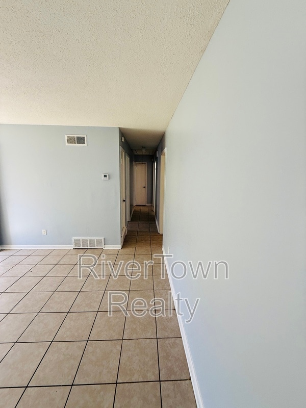 Building Photo - 4015 N Trezevant St