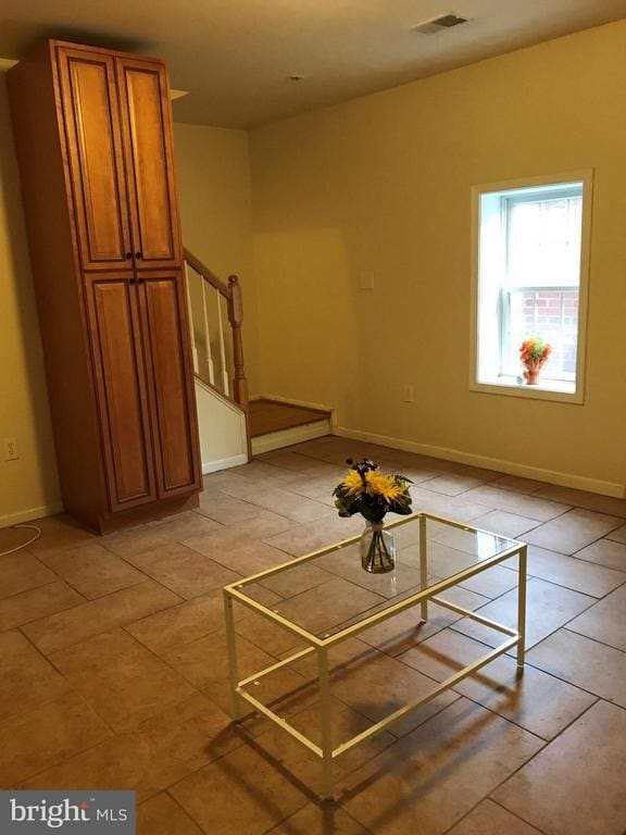 Building Photo - 2022 S Glebe Rd