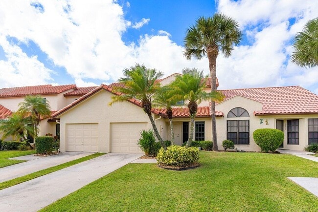 Building Photo - 10325 Hidden Springs Ct