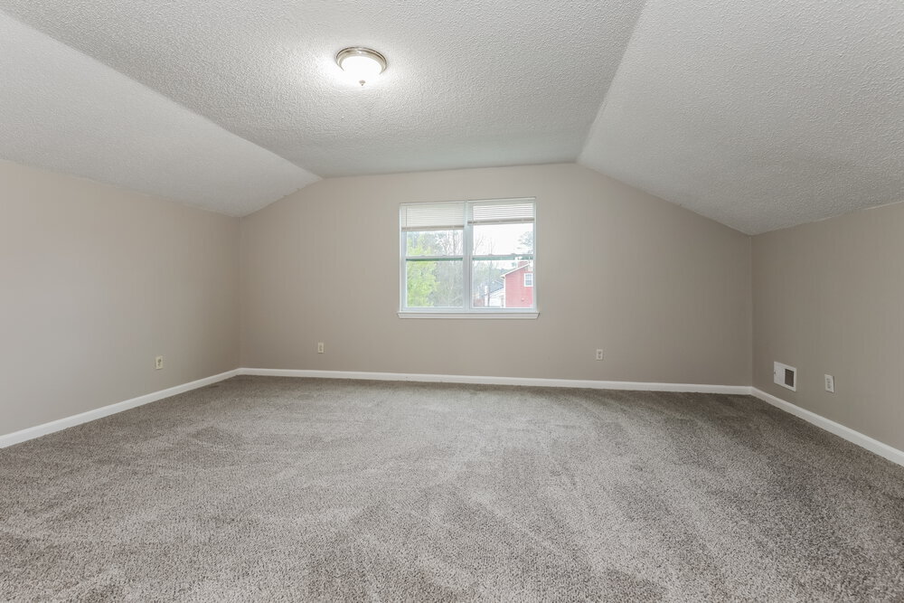 Building Photo - 1367 Misty Ridge Ct