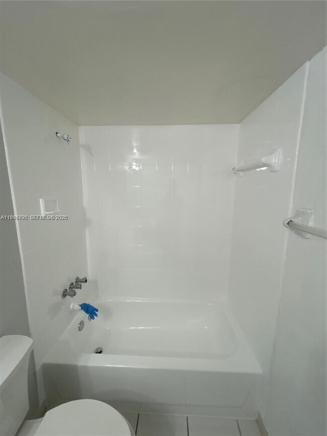 Building Photo - 8307 SW 142nd Ave