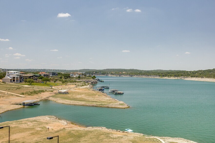 Building Photo - 3308 Parliament Cove