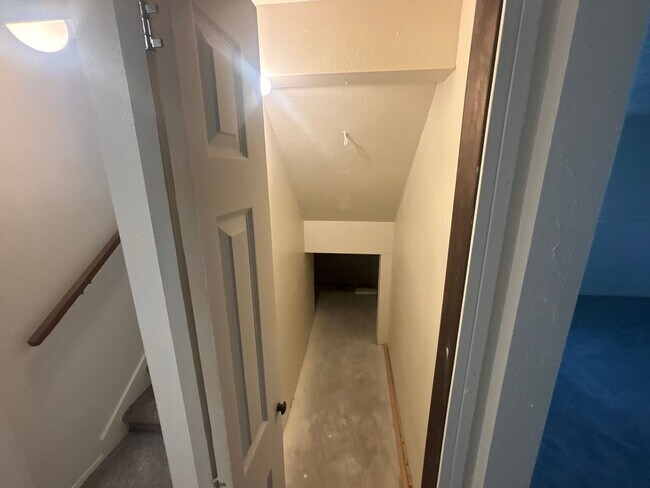 Building Photo - Charming 2 Bed, 2 Bath Home! *SPECIAL: $50...
