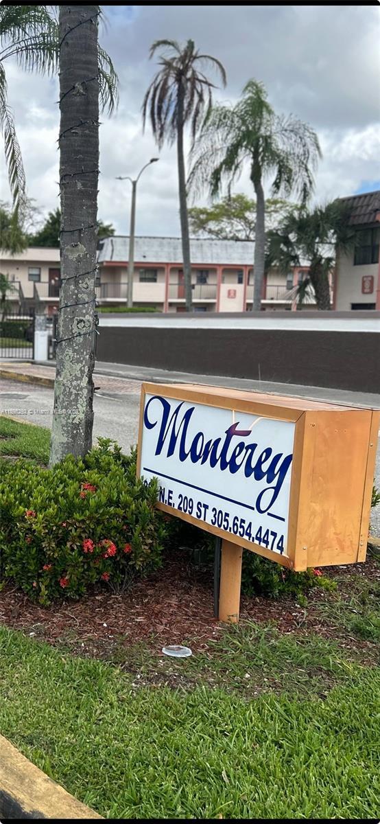 Building Photo - 911 NE 209th Terrace