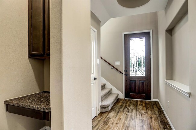Building Photo - 9238 Solvista Pass Ln