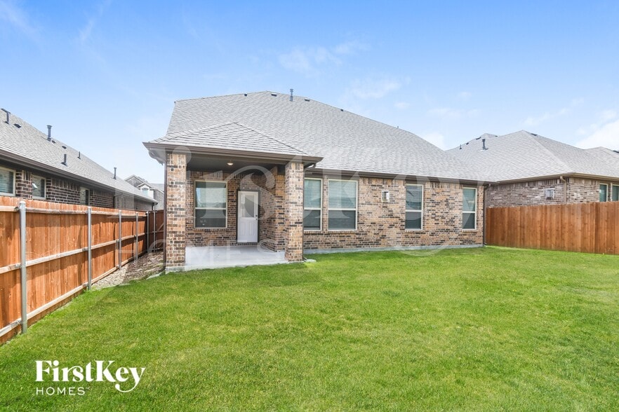 Building Photo - 14824 Brettridge Dr