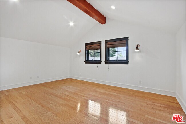 Building Photo - 3553 Cody Rd