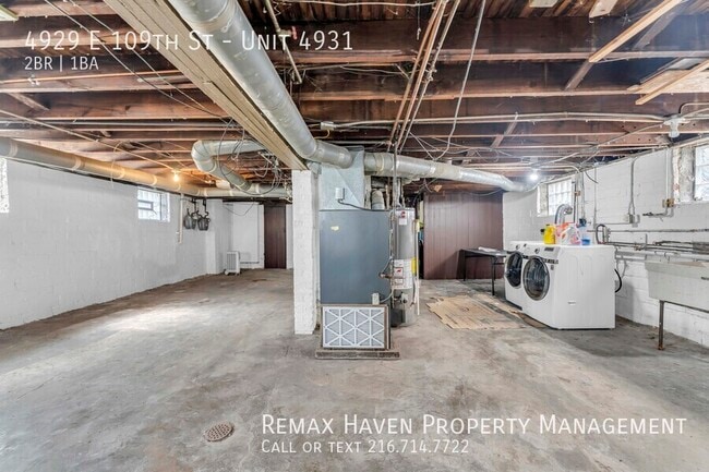 Building Photo - 4929 E 109th St