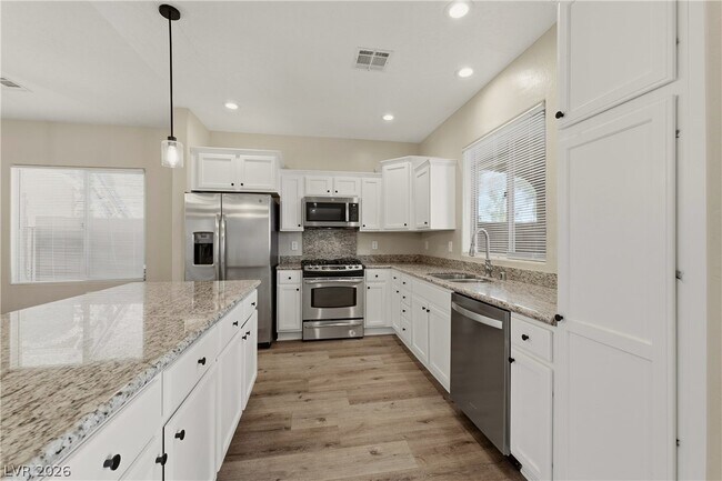 Building Photo - 6840 Sumatra St