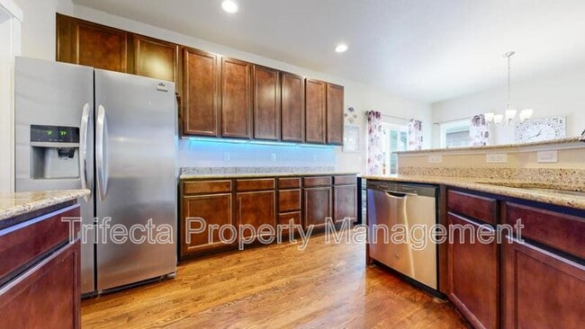 Building Photo - 1472 Moraine Valley Dr