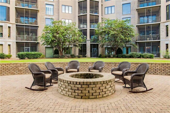 Building Photo - 18269 Colony Dr Dr