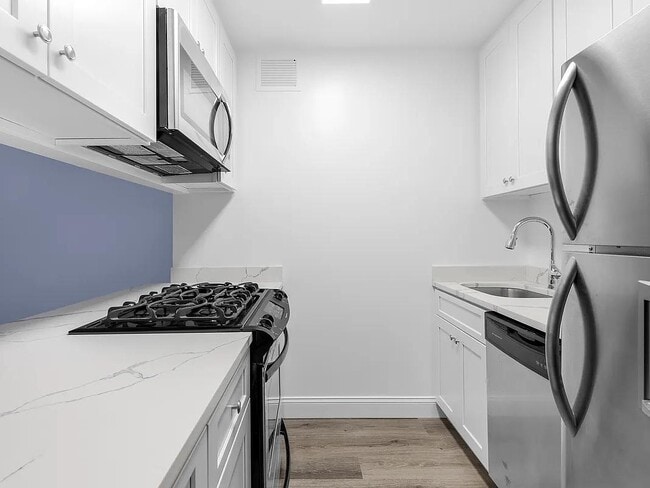 Building Photo - 280 Rector Pl