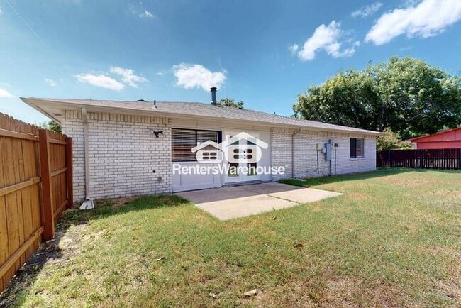 Building Photo - MOVE IN READY - 3BED/2BATH - PLANO, TEXAS
