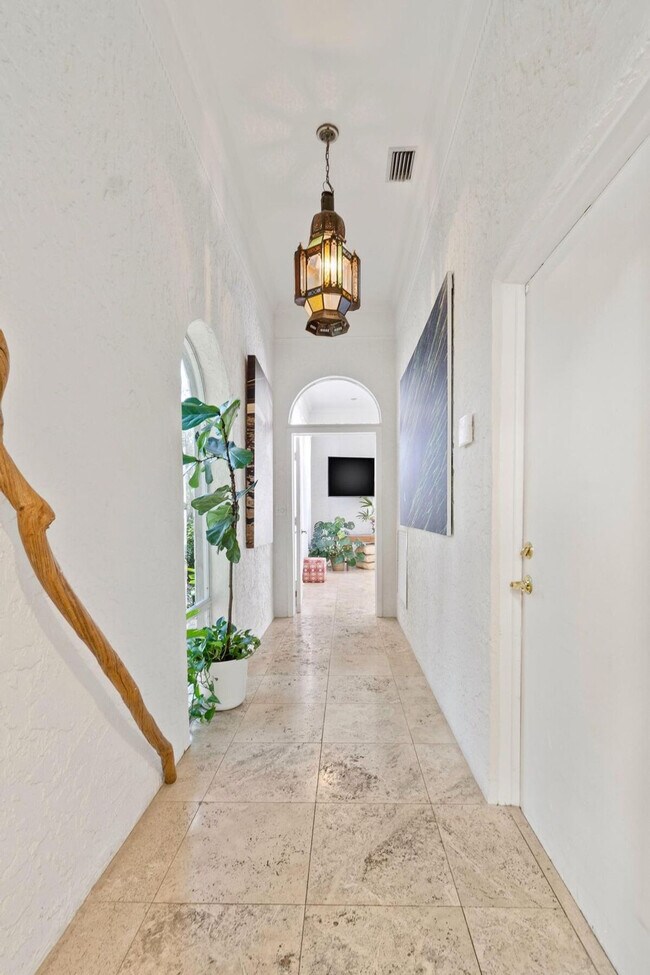 Building Photo - 3399 70th Ln N