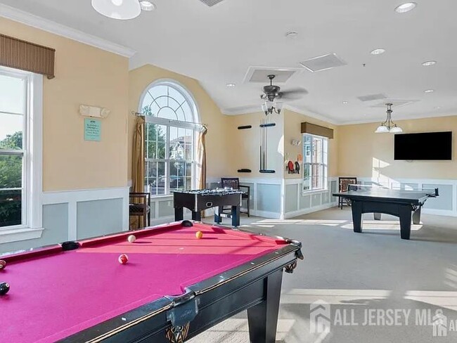 Building Photo - 3223 Edward Stec Blvd