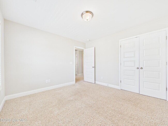 Building Photo - 478 Atwood Dr