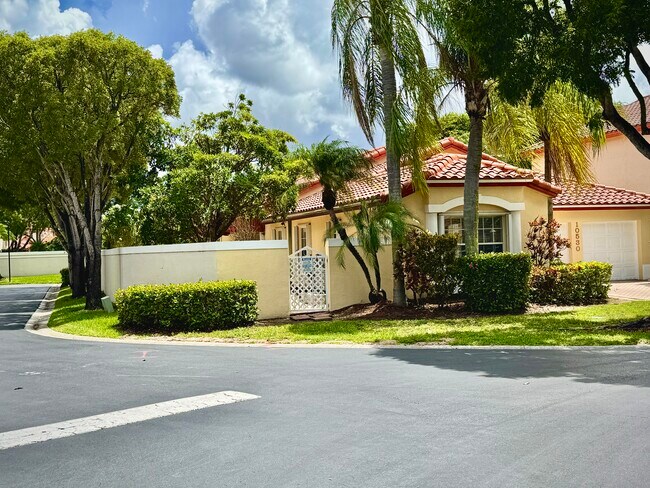 Primary Photo - 10530 NW 52nd Terrace