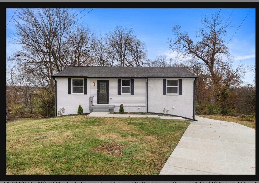 Building Photo - 3304 Cocoa Dr