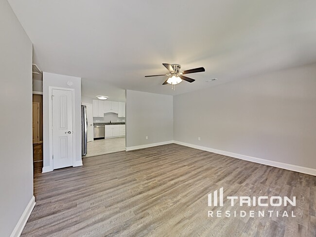 Building Photo - 708 Deaton St